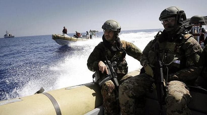 Η Ιταλία στέλνει το Πολεμικό Ναυτικό στη Μεσόγειο για να εμποδίσει τις παράνομες μεταναστευτικές ροές